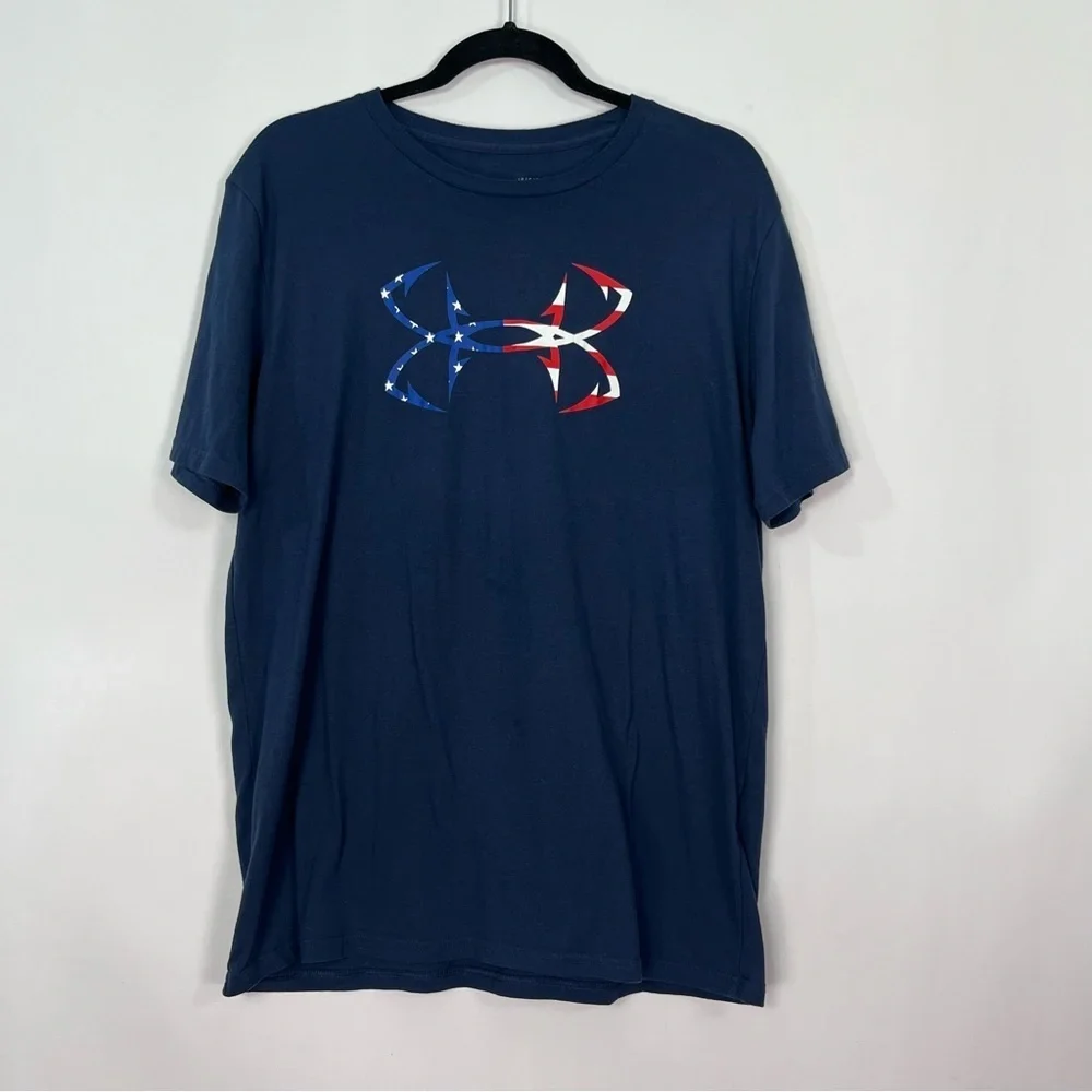 Men’s Under Armour Navy Blue Red White Logo Shirt size Large